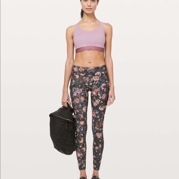 Lululemon fine Form Bra In Rose Blush size 34B - Picture 4 of 5